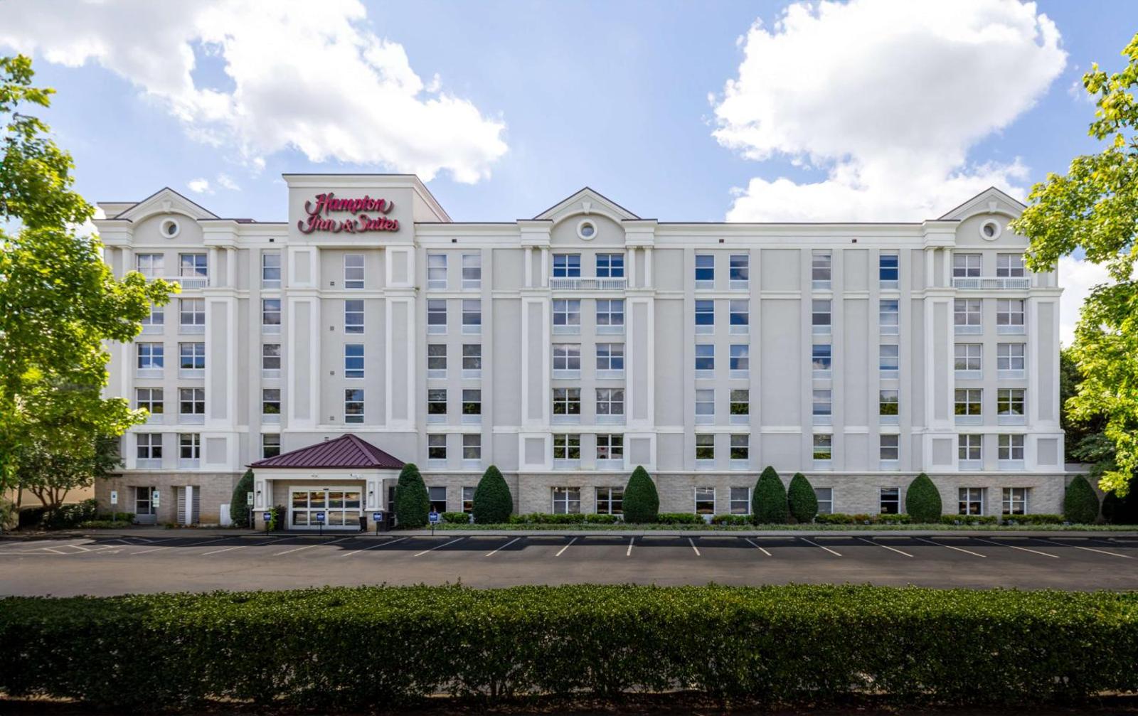 Hampton Inn By Hilton And Suites Raleigh/Cary I-40 (PNC Arena)